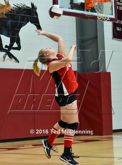 Thumbnail 1 in Harmony Grove @ Perryville photogallery.