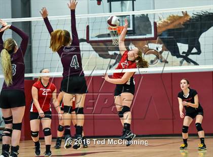 Thumbnail 2 in Harmony Grove @ Perryville photogallery.