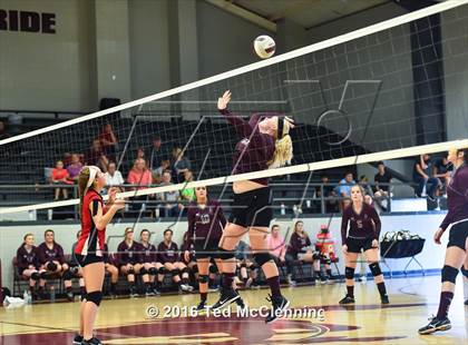 Thumbnail 3 in Harmony Grove @ Perryville photogallery.