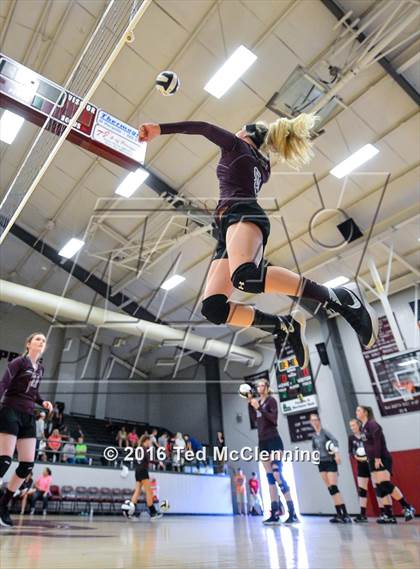 Thumbnail 3 in Harmony Grove @ Perryville photogallery.