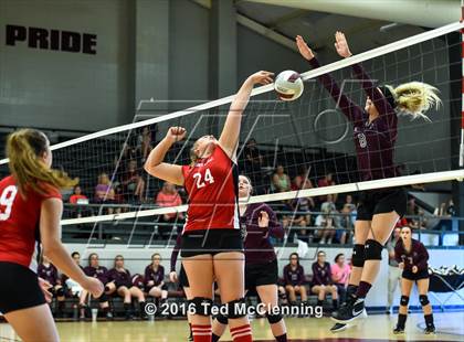 Thumbnail 3 in Harmony Grove @ Perryville photogallery.