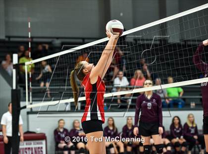 Thumbnail 2 in Harmony Grove @ Perryville photogallery.