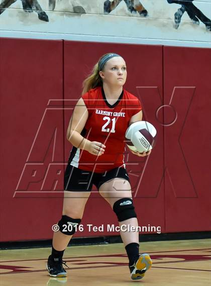 Thumbnail 2 in Harmony Grove @ Perryville photogallery.