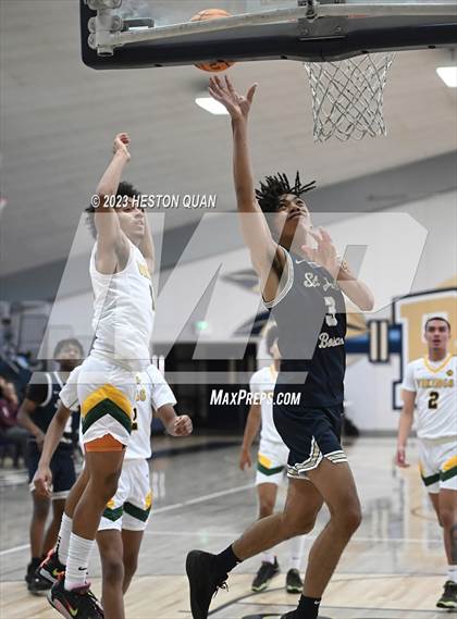 Thumbnail 1 in Vanden vs. St. John Bosco (MLK Classic) photogallery.