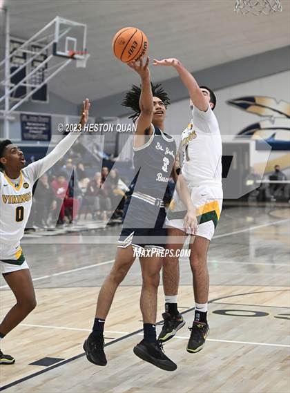 Thumbnail 3 in Vanden vs. St. John Bosco (MLK Classic) photogallery.