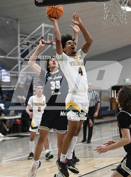 Thumbnail 2 in Vanden vs. St. John Bosco (MLK Classic) photogallery.