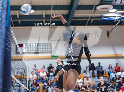 Thumbnail 3 in Etiwanda @ Chino Hills photogallery.