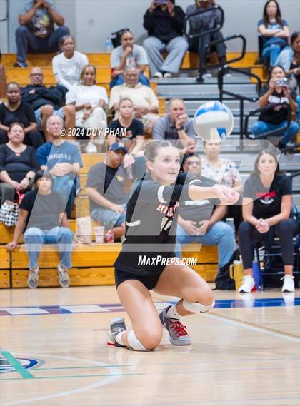 Thumbnail 3 in Etiwanda @ Chino Hills photogallery.