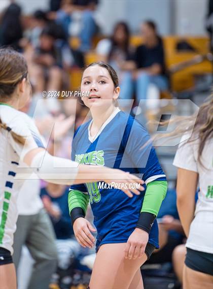 Thumbnail 1 in Etiwanda @ Chino Hills photogallery.
