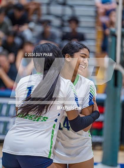 Thumbnail 3 in Etiwanda @ Chino Hills photogallery.