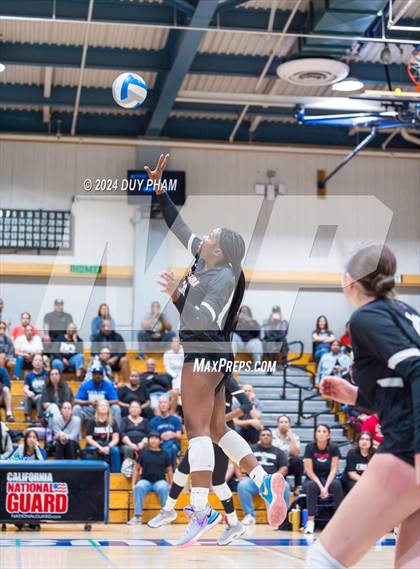 Thumbnail 2 in Etiwanda @ Chino Hills photogallery.