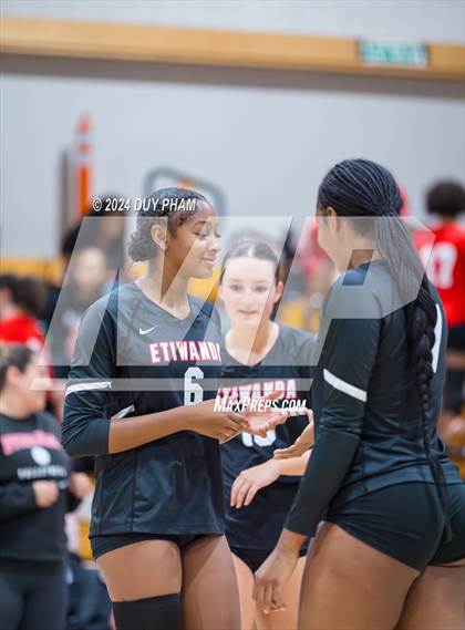 Thumbnail 3 in Etiwanda @ Chino Hills photogallery.