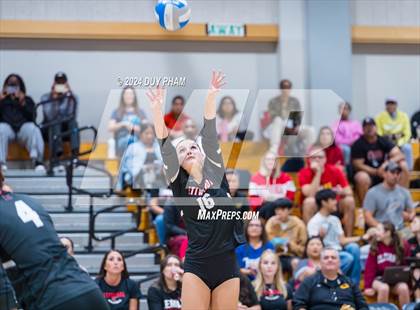 Thumbnail 3 in Etiwanda @ Chino Hills photogallery.