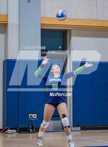 Thumbnail 3 in Etiwanda @ Chino Hills photogallery.
