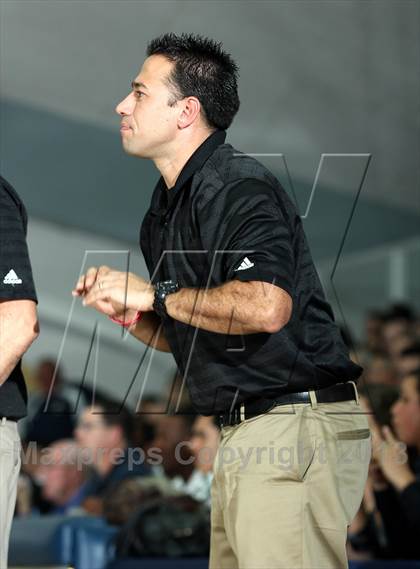 Thumbnail 2 in Ocean View vs. St. John Bosco (CIF SS 3A  Semifinals) photogallery.