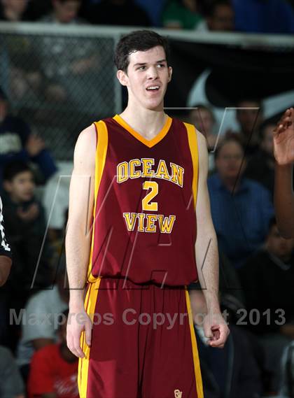 Thumbnail 3 in Ocean View vs. St. John Bosco (CIF SS 3A  Semifinals) photogallery.