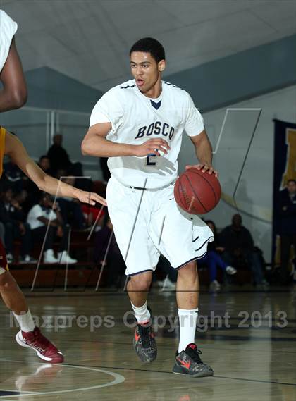 Thumbnail 3 in Ocean View vs. St. John Bosco (CIF SS 3A  Semifinals) photogallery.