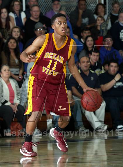 Thumbnail 2 in Ocean View vs. St. John Bosco (CIF SS 3A  Semifinals) photogallery.
