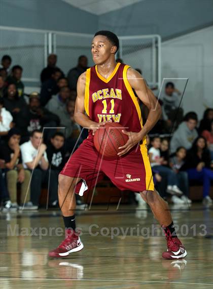 Thumbnail 2 in Ocean View vs. St. John Bosco (CIF SS 3A  Semifinals) photogallery.
