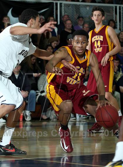 Thumbnail 3 in Ocean View vs. St. John Bosco (CIF SS 3A  Semifinals) photogallery.
