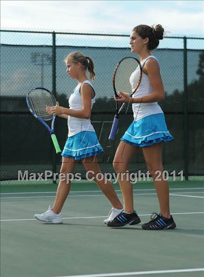 Thumbnail 1 in Green Hope @ Panther Creek photogallery.
