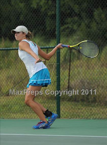 Thumbnail 2 in Green Hope @ Panther Creek photogallery.