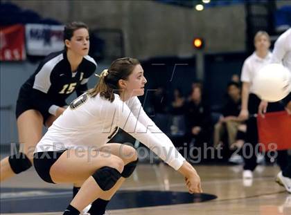 Thumbnail 2 in Archbishop Mitty vs. Redlands East Valley (CIF State D2 Final) photogallery.