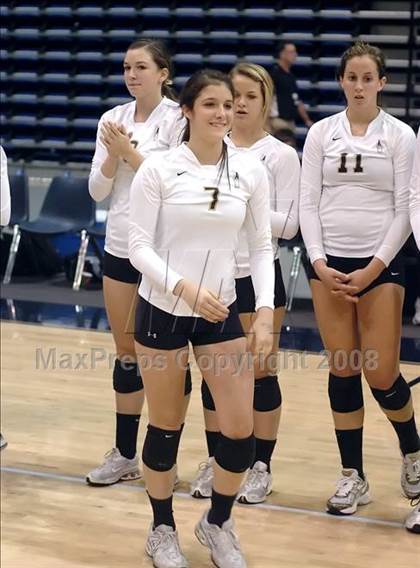 Thumbnail 1 in Archbishop Mitty vs. Redlands East Valley (CIF State D2 Final) photogallery.