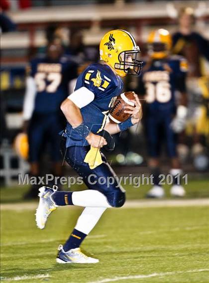 Thumbnail 2 in North Crowley @ Lamar photogallery.