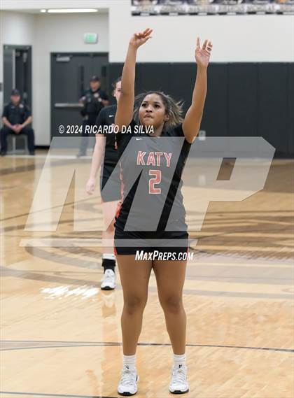 Thumbnail 1 in Katy @ Jordan photogallery.