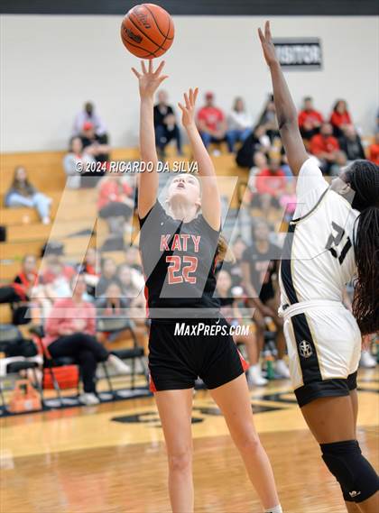 Thumbnail 1 in Katy @ Jordan photogallery.