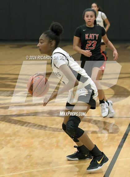 Thumbnail 1 in Katy @ Jordan photogallery.