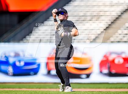 Thumbnail 1 in Petaluma vs Tamalpais (Oracle Park) photogallery.