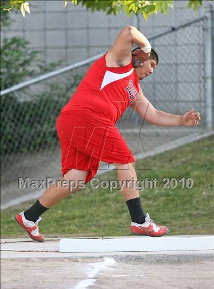 Thumbnail 2 in SWYL & SEYL Area Track Meet - Shot Put photogallery.