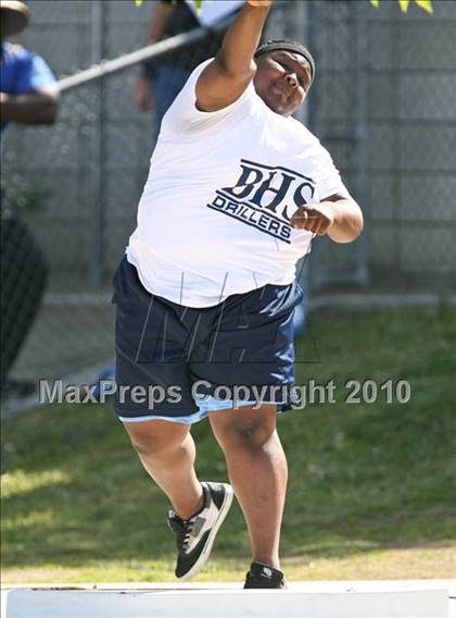 Thumbnail 3 in SWYL & SEYL Area Track Meet - Shot Put photogallery.