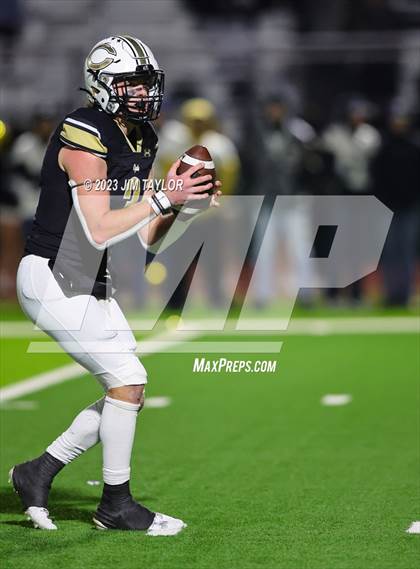 Thumbnail 1 in Peaster vs Clyde (UIL 3A Bi-District Playoff) photogallery.