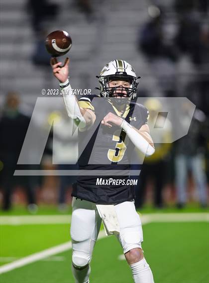 Thumbnail 2 in Peaster vs Clyde (UIL 3A Bi-District Playoff) photogallery.
