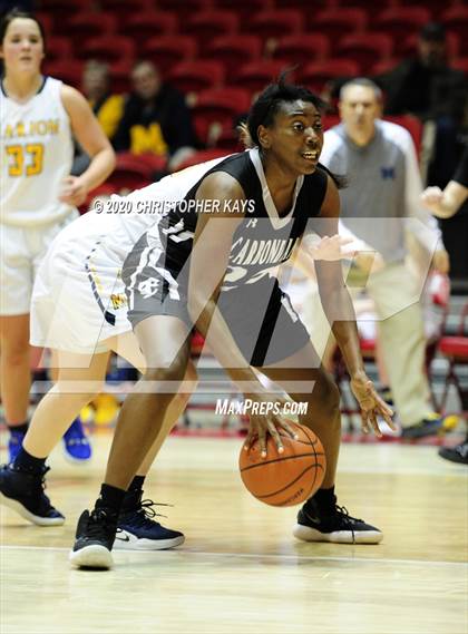 Thumbnail 1 in Marion vs. Carbondale (IHSA 3A Regional Quarterfinal) photogallery.