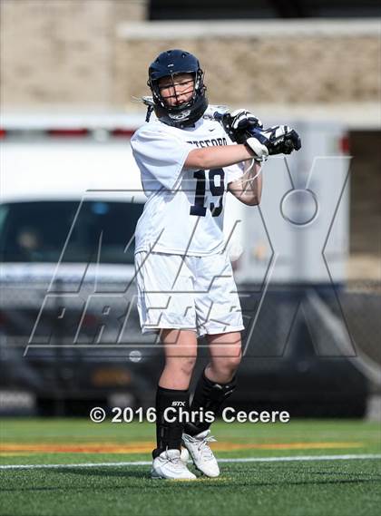 Thumbnail 2 in Fairport vs. Pittsford (Section 5 Class A Final) photogallery.
