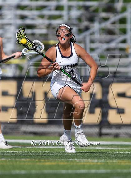 Thumbnail 2 in Fairport vs. Pittsford (Section 5 Class A Final) photogallery.