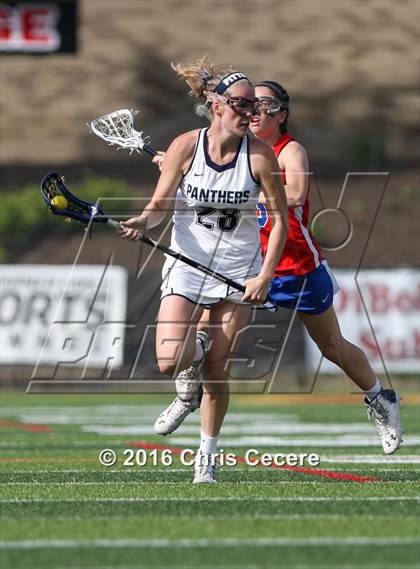 Thumbnail 3 in Fairport vs. Pittsford (Section 5 Class A Final) photogallery.