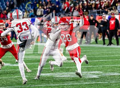 Thumbnail 2 in Wakefield Memorial vs Milton (MIAA Division 3 State Final) photogallery.