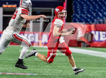 Thumbnail 3 in Wakefield Memorial vs Milton (MIAA Division 3 State Final) photogallery.
