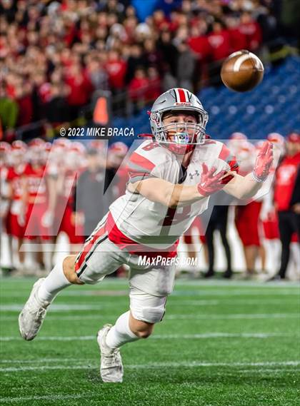 Thumbnail 1 in Wakefield Memorial vs Milton (MIAA Division 3 State Final) photogallery.