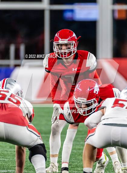 Thumbnail 3 in Wakefield Memorial vs Milton (MIAA Division 3 State Final) photogallery.