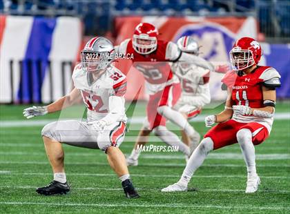 Thumbnail 2 in Wakefield Memorial vs Milton (MIAA Division 3 State Final) photogallery.