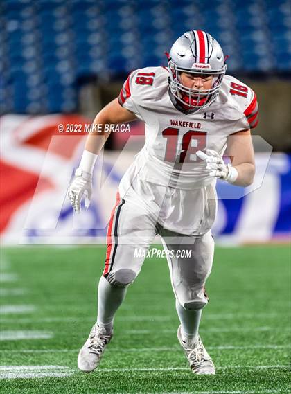 Thumbnail 3 in Wakefield Memorial vs Milton (MIAA Division 3 State Final) photogallery.