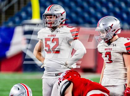 Thumbnail 2 in Wakefield Memorial vs Milton (MIAA Division 3 State Final) photogallery.