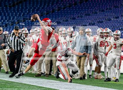 Thumbnail 1 in Wakefield Memorial vs Milton (MIAA Division 3 State Final) photogallery.