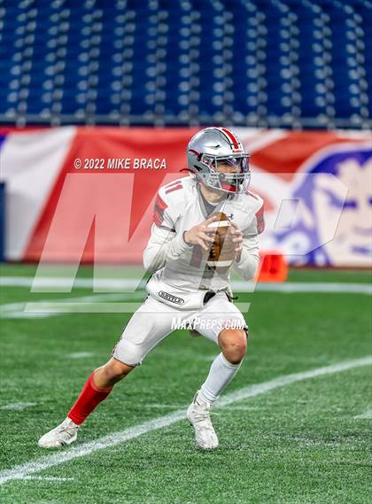 Thumbnail 3 in Wakefield Memorial vs Milton (MIAA Division 3 State Final) photogallery.